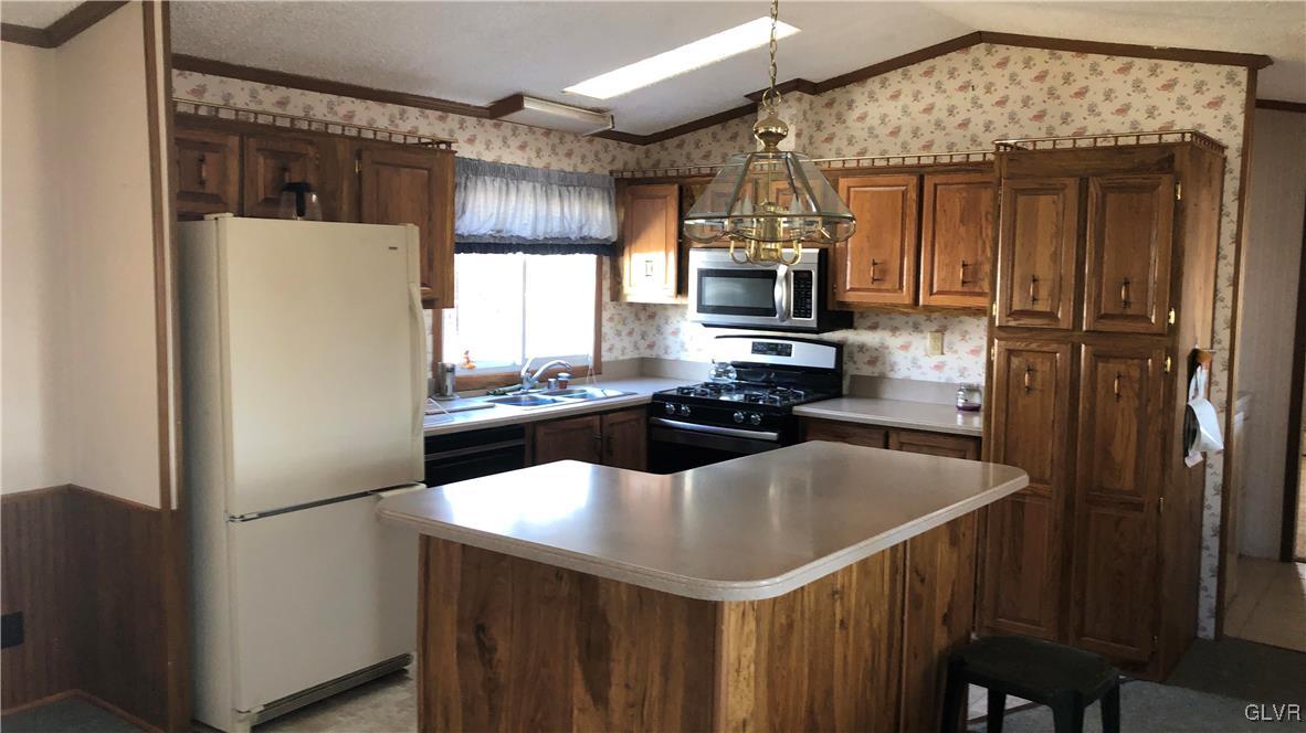 218 Molly Pitcher Road Mount Bethel, PA 18343 - Photo 18 of 30 Gallery Image 18