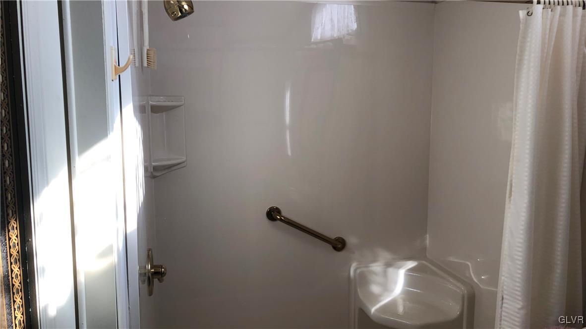 218 Molly Pitcher Road Mount Bethel, PA 18343 - Photo 20 of 30 Gallery Image 20