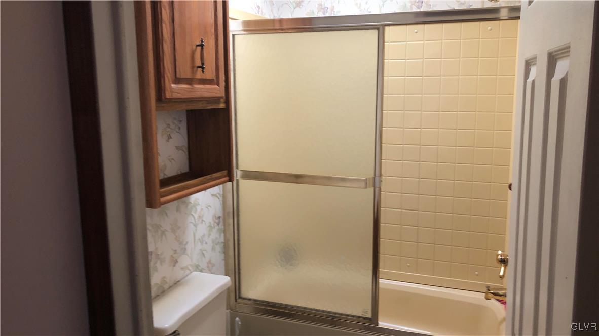 218 Molly Pitcher Road Mount Bethel, PA 18343 - Photo 27 of 30 Gallery Image 27