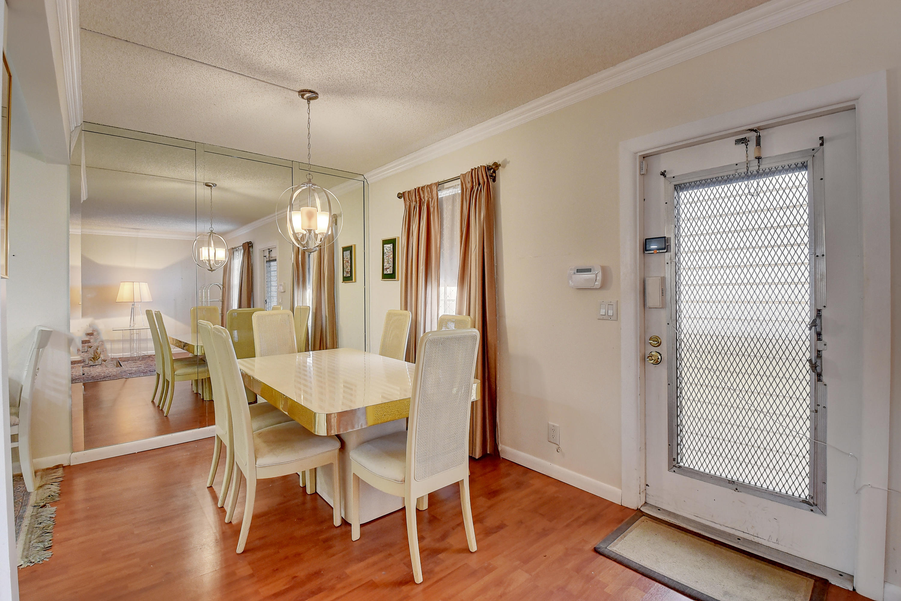 4004 Wolverton East, Unit 4004 Boca Raton, FL 33434 - Photo 4 of 44 Dining Area