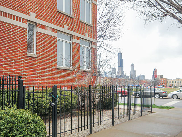 1300 West Fillmore Street, Unit 2 Chicago, IL 60607 - Photo 2 of 24