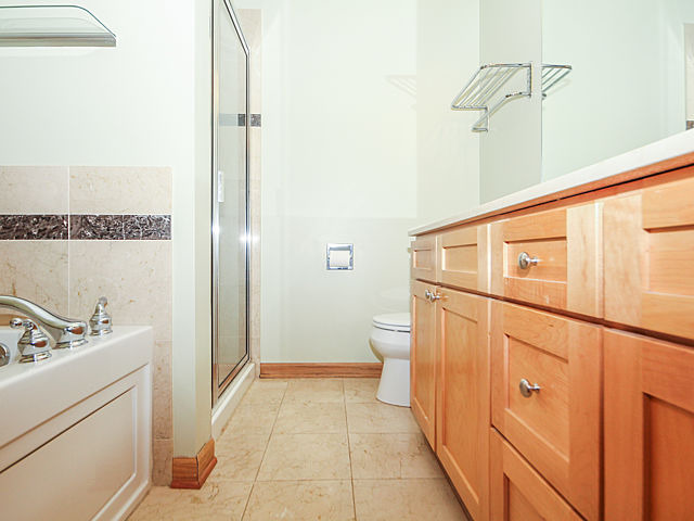 1300 West Fillmore Street, Unit 2 Chicago, IL 60607 - Photo 18 of 24
