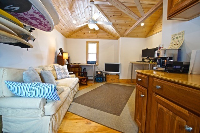 4 Orne Street, Unit 2 Marblehead, MA 01945 - Photo 13 of 15