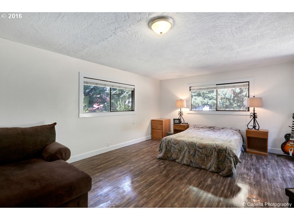 8450 Northwest Meadowlake Road Carlton, OR 97111 - Photo 11 of 23 Gallery Image 11