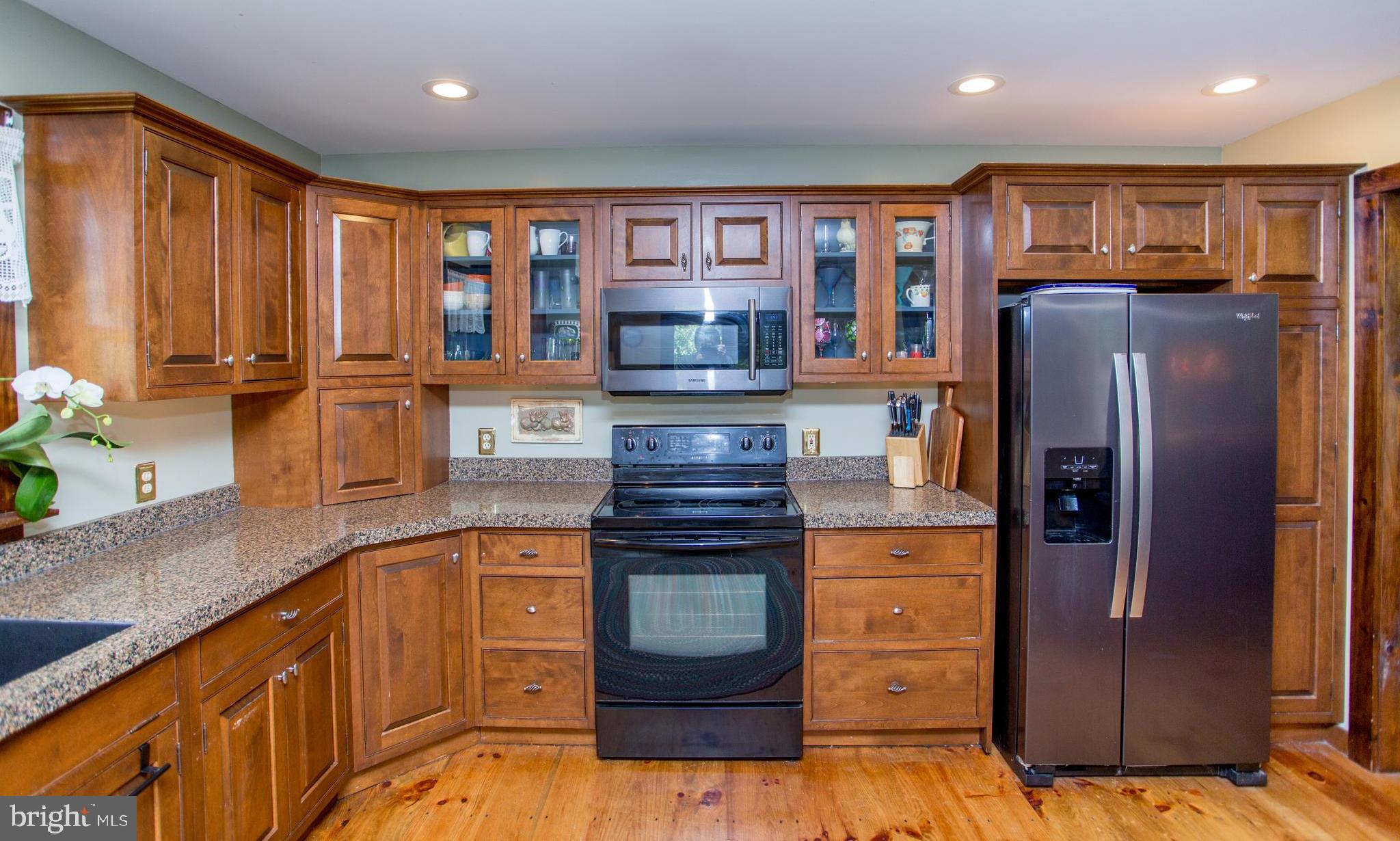 458 Rolling Hills Road Ottsville, PA 18942 - Photo 18 of 60 New black stainless appliances