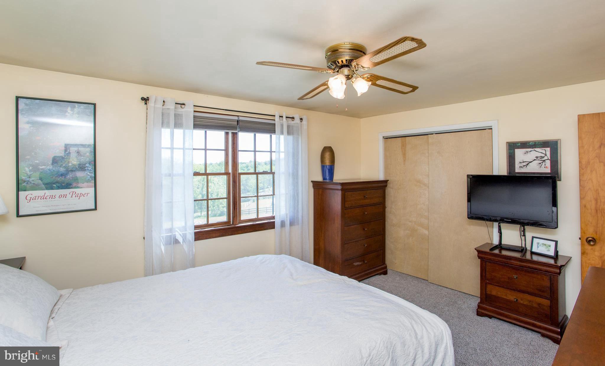 458 Rolling Hills Road Ottsville, PA 18942 - Photo 27 of 60 Large deep closet