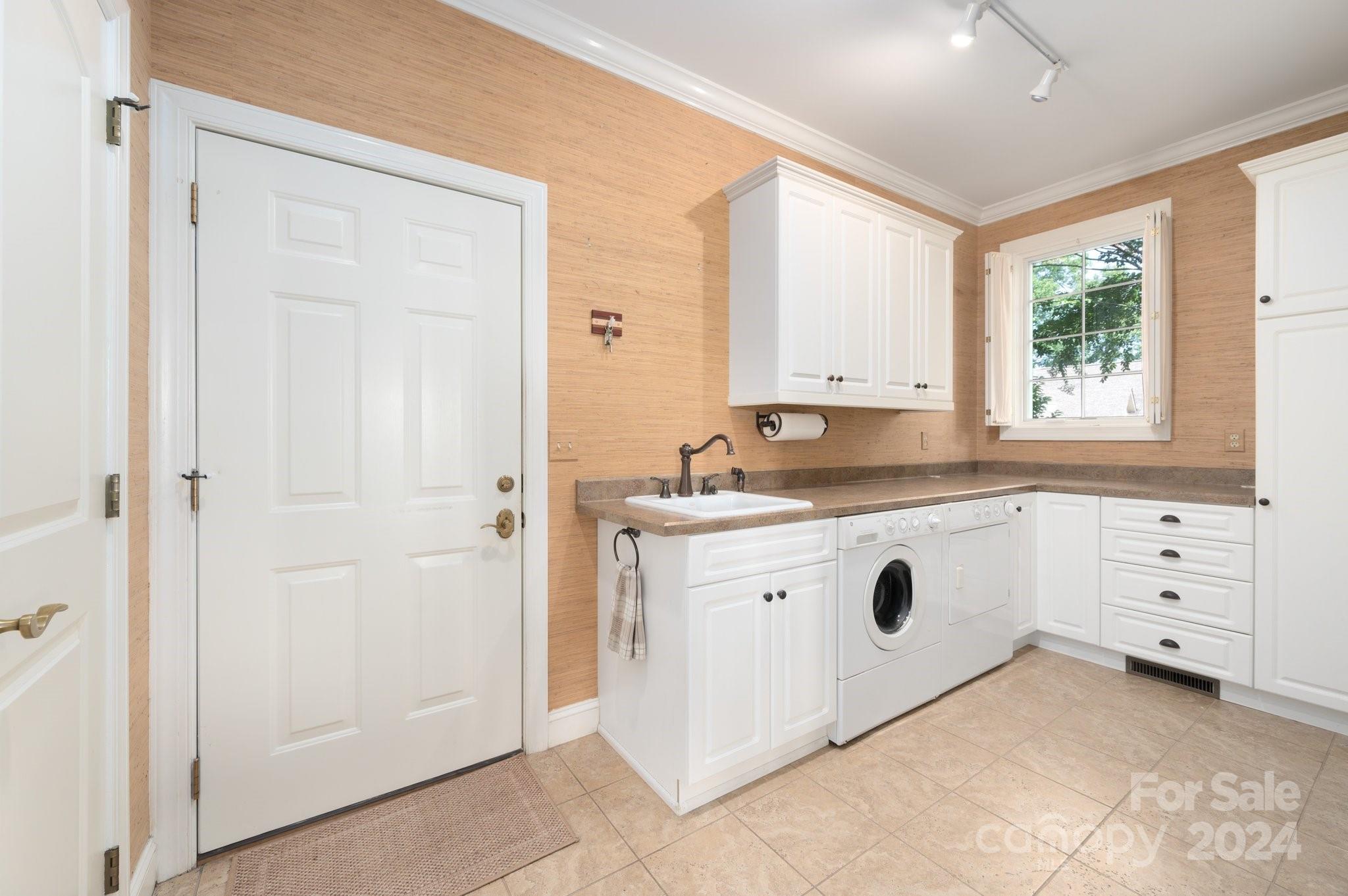 265 High Road Overlook Hendersonville, NC 28739 - Photo 23 of 34