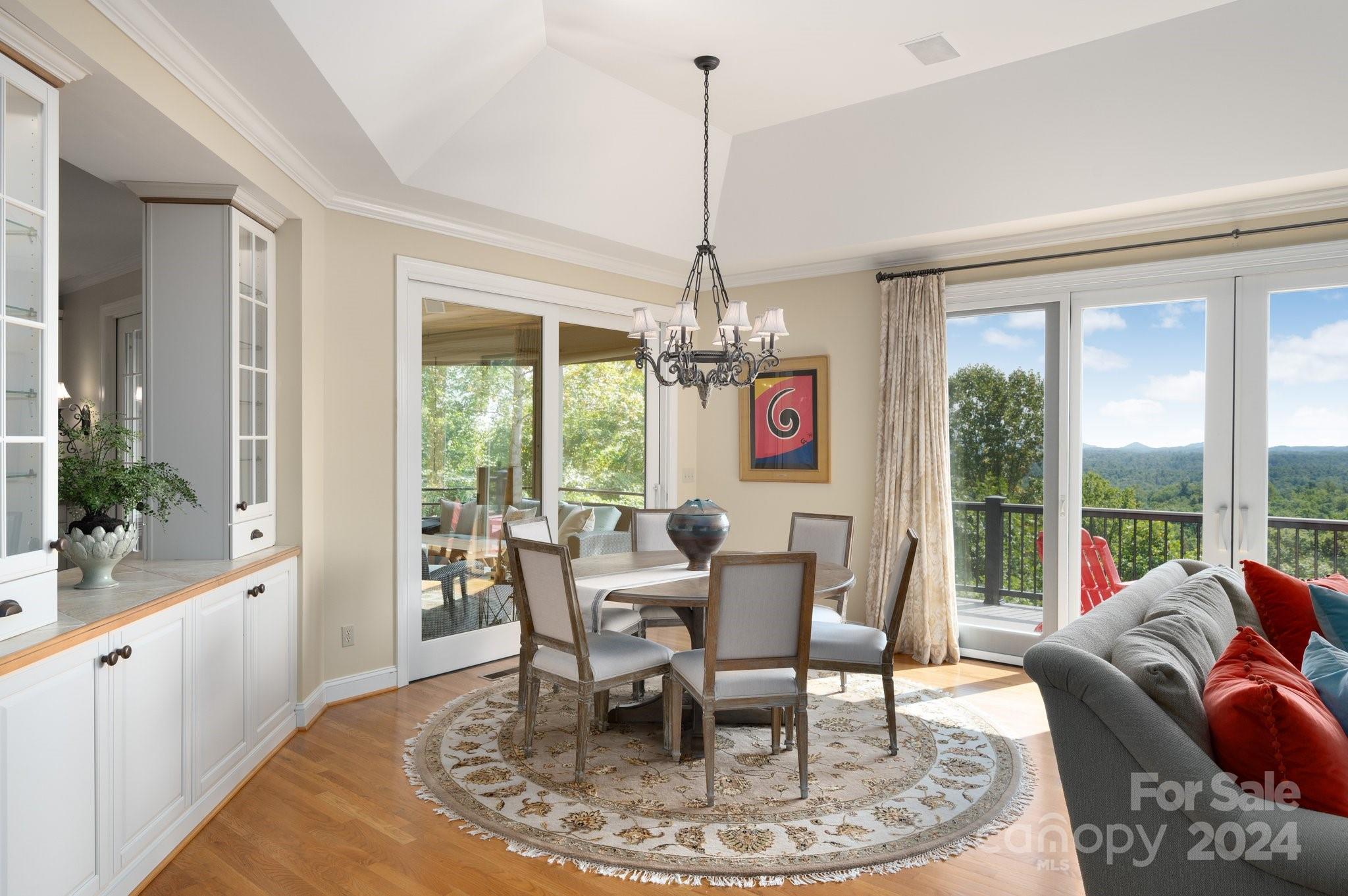 265 High Road Overlook Hendersonville, NC 28739 - Photo 7 of 34