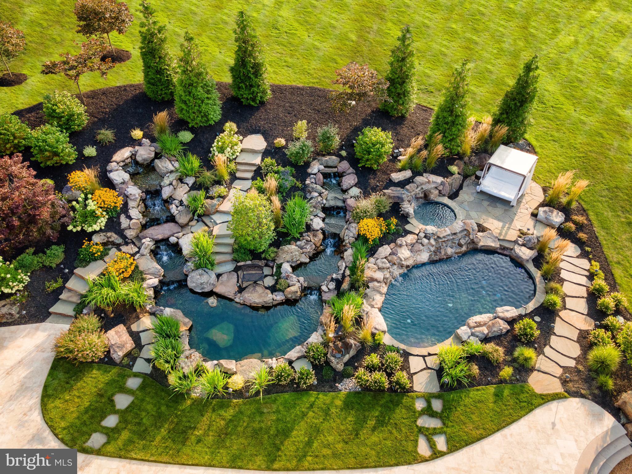 7484 Wilson Road Warrenton, VA 20186 - Photo 21 of 81 a view of a swimming pool