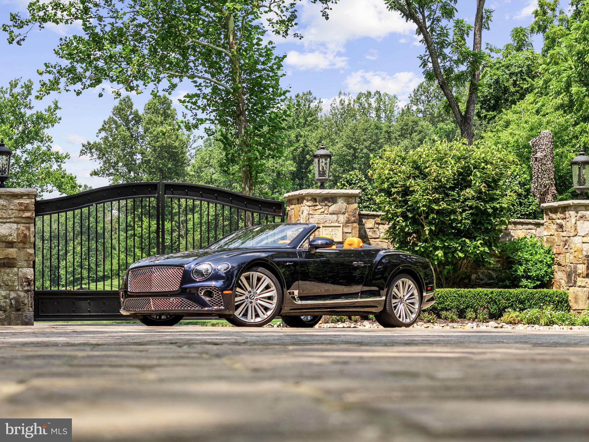 7484 Wilson Road Warrenton, VA 20186 - Photo 71 of 81 a front view of a house with parking space
