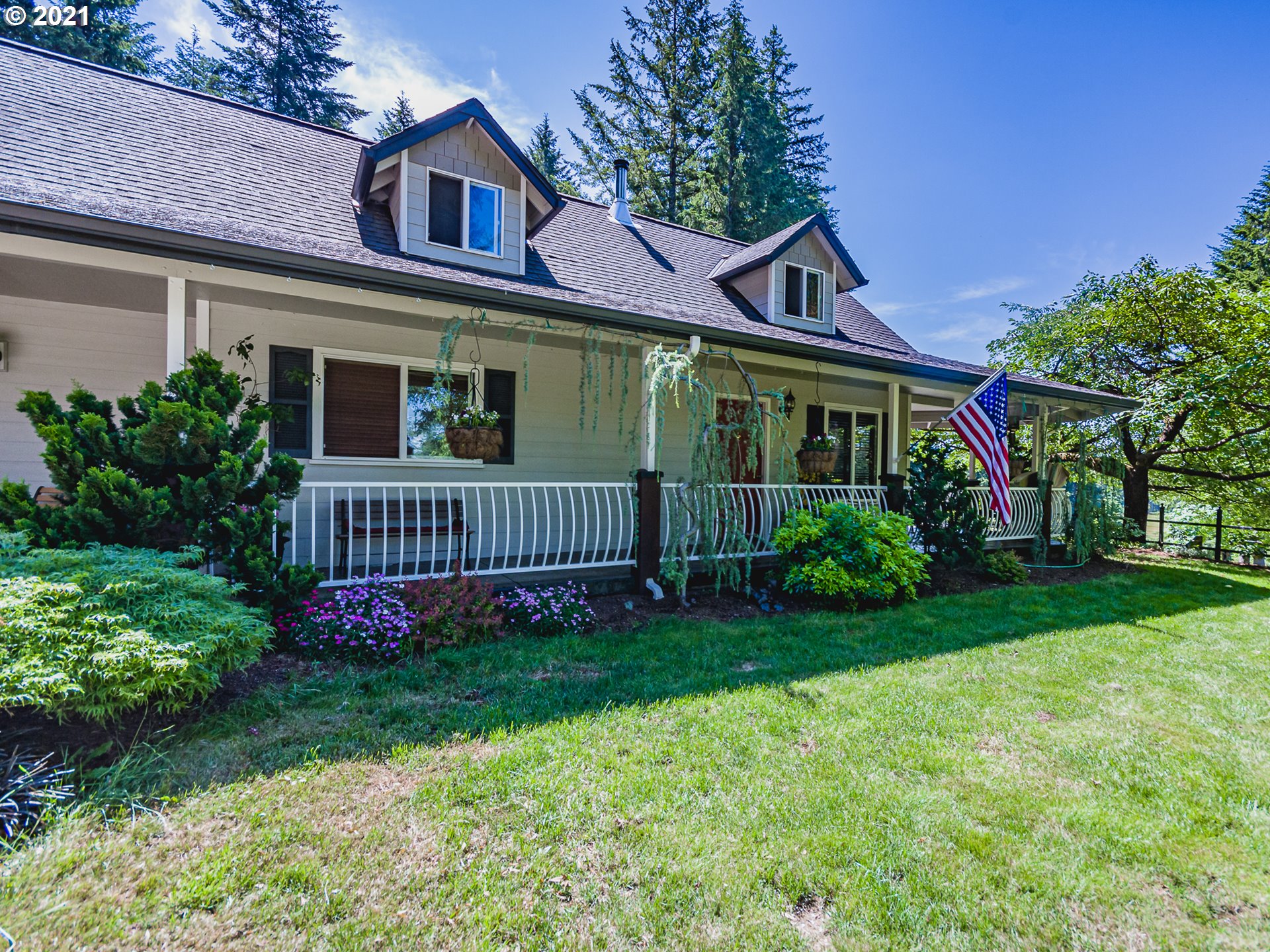 37101 Northeast Amboy Road Yacolt, WA 98675 - Photo 5 of 32 Gallery Image 5