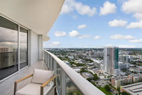 $545,000 | 488 Northeast 18th Street, Unit 3903, Miami, FL 33132