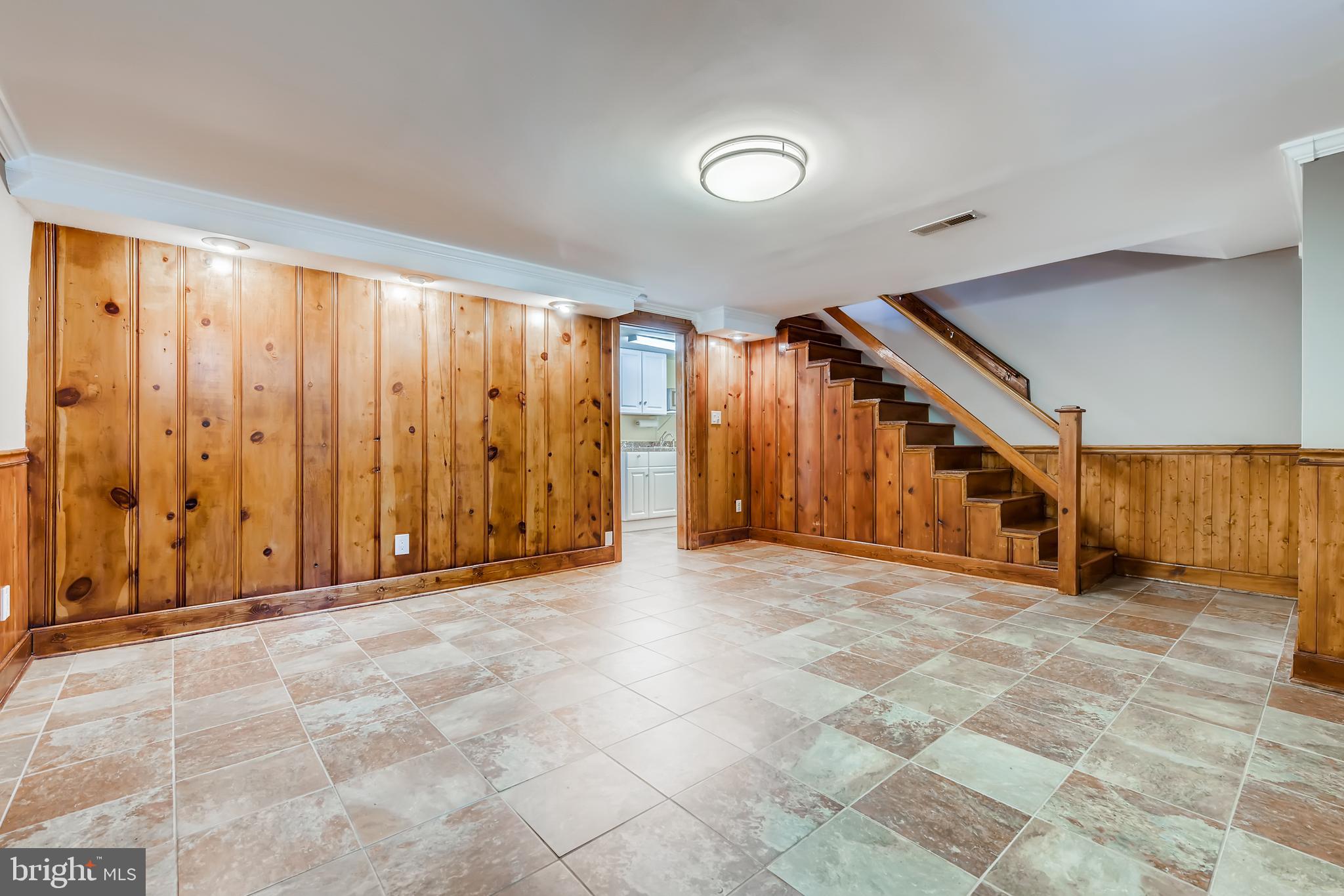 6469 Blenheim Road Baltimore, MD 21212 - Photo 22 of 28