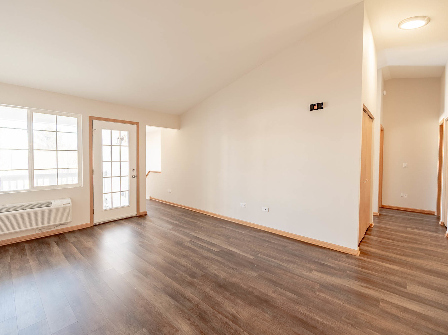 1648 McClure Road, Unit 1648 Aurora, IL 60505 - Photo 2 of 10 Gallery Image 2