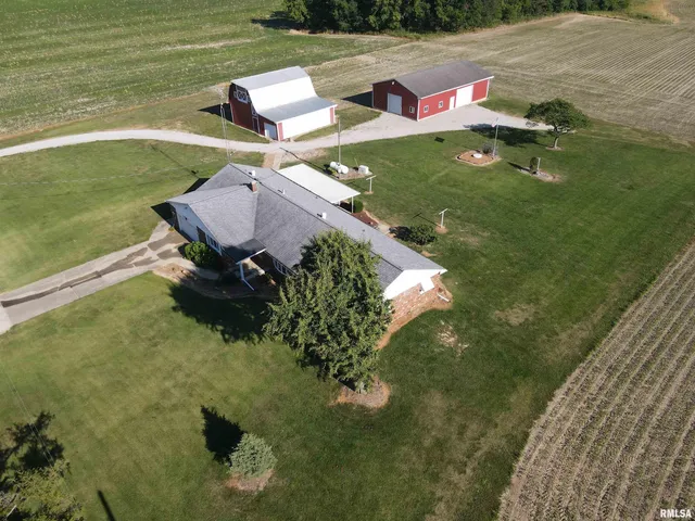 $1,200,000 | 10965 East 700th Avenue, Watson, IL 62473