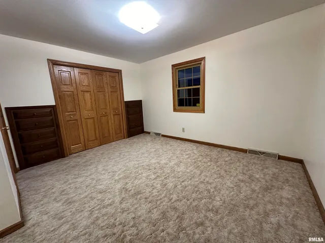 $1,200,000 | 10965 East 700th Avenue, Watson, IL 62473