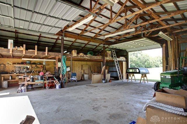 8464 Chambersburg Road Huber Heights, OH 45424 - Photo 31 of 44