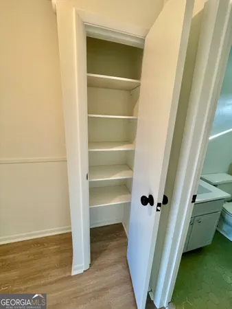 a view of a decorative light in a room