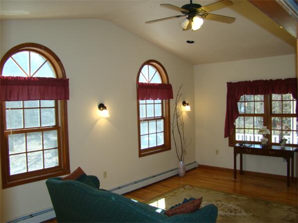 110 West Millbury Road Sutton, MA 01590 - Photo 3 of 29