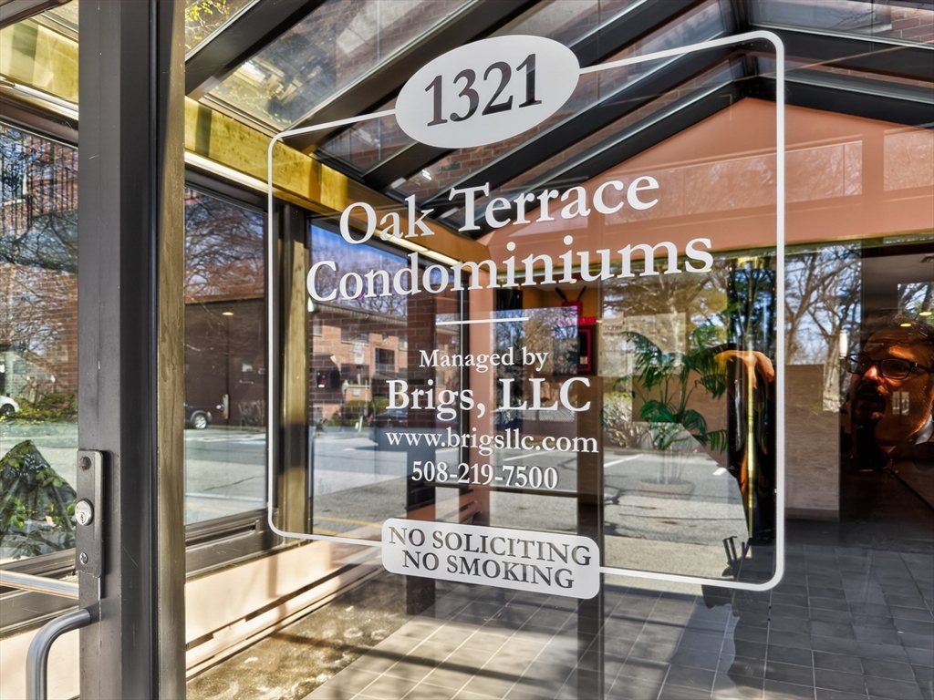 1321 Worcester Road, Unit 506 Framingham, MA 01701 - Photo 3 of 28