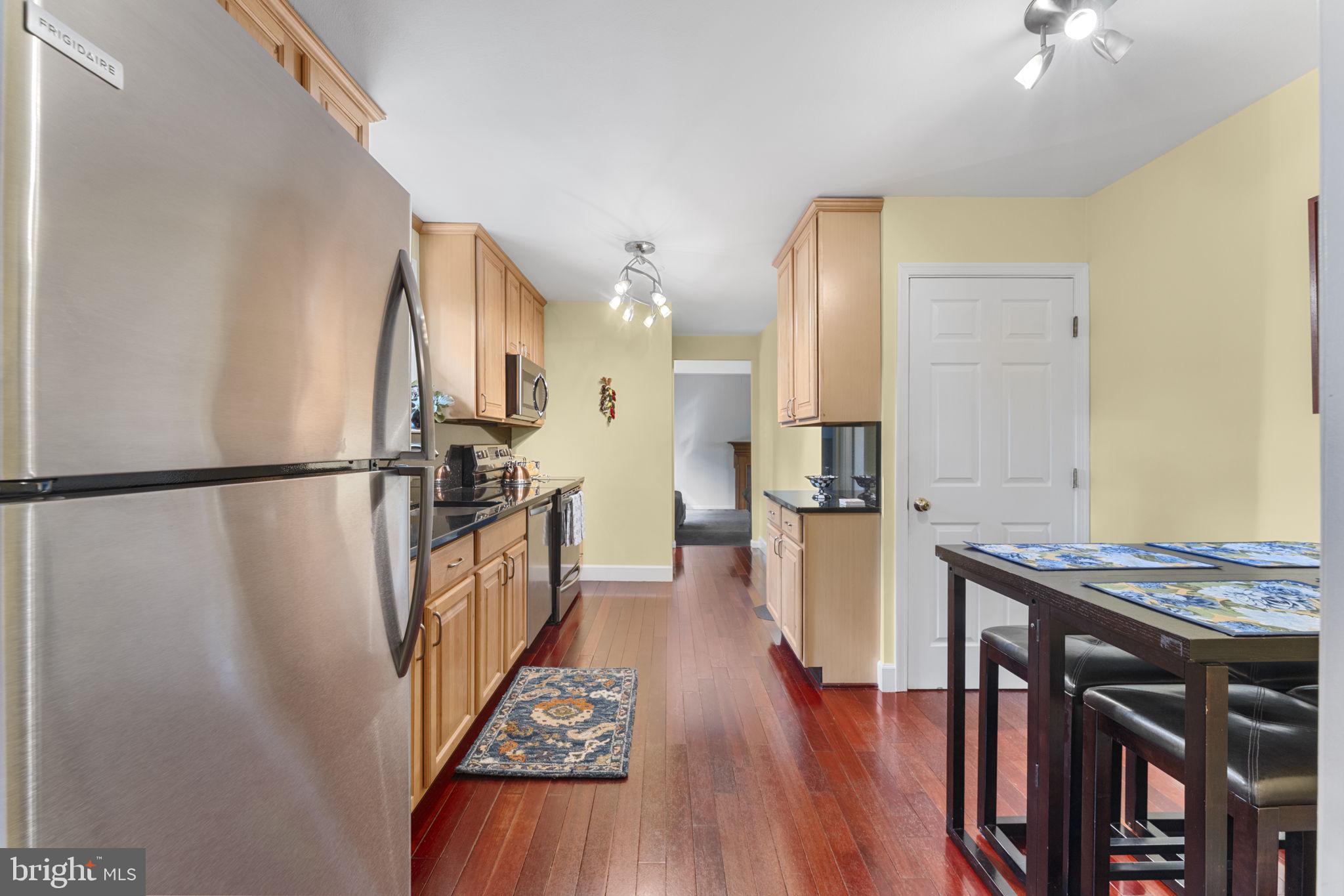 9801 Pulham Road Burke, VA 22015 - Photo 14 of 63