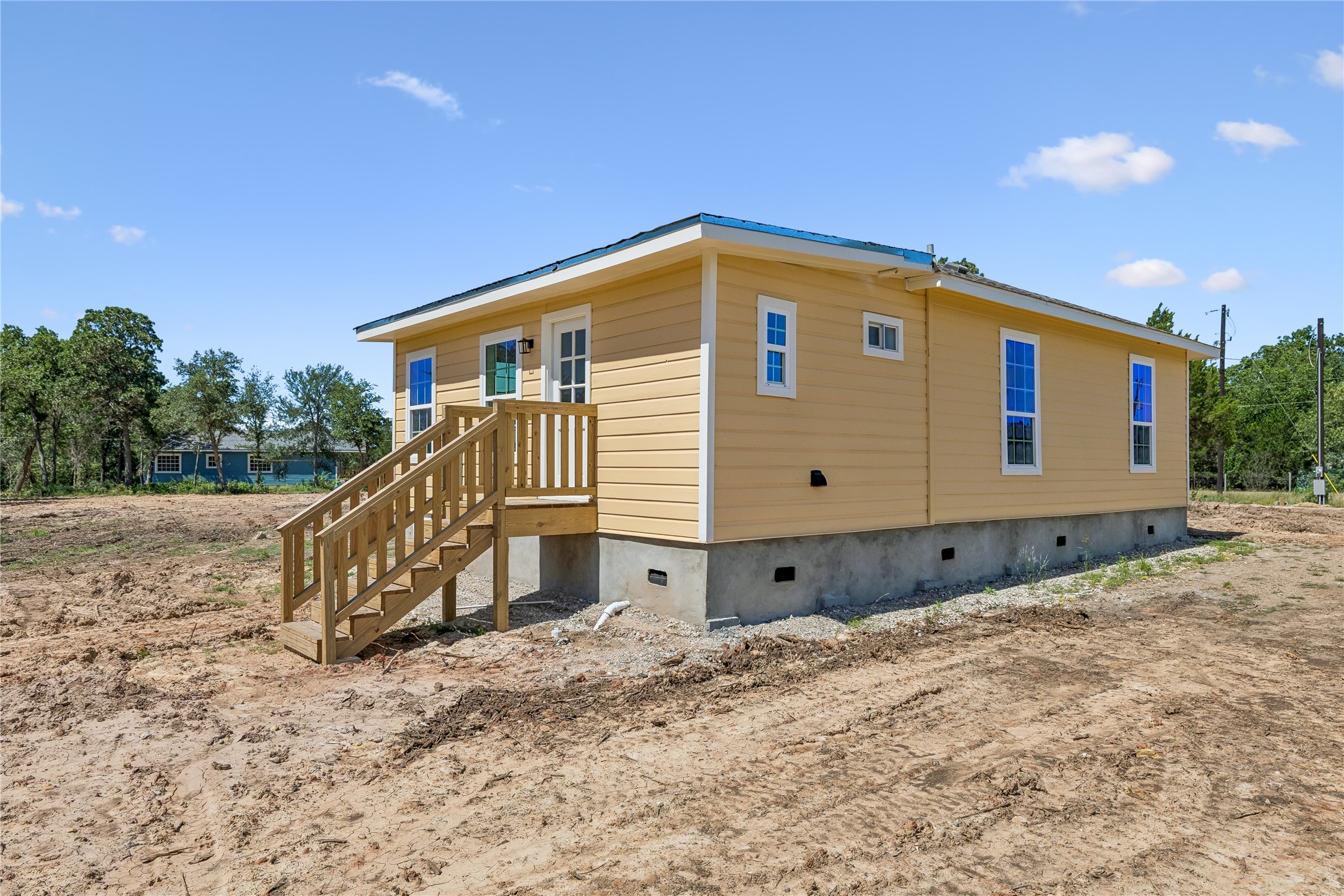 255 Foothill Road Bastrop, TX 78602 - Photo 3 of 27