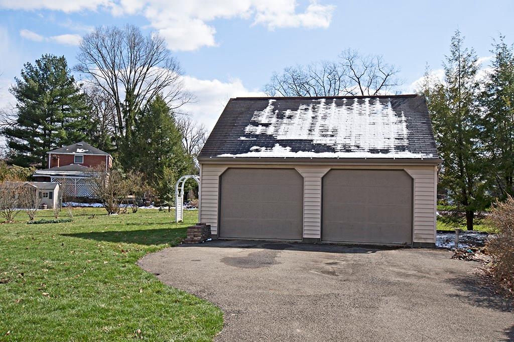 1336 Parkway Road Pittsburgh, PA 15237 - Photo 24 of 25 Gallery Image 24