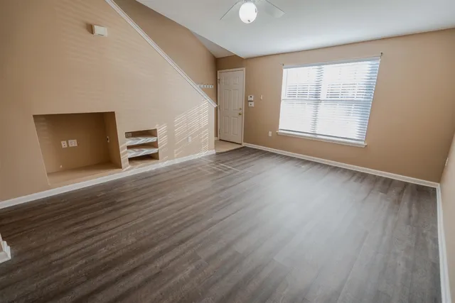 $1,600 | 4434 Gearhart Road, Unit 2903, Tallahassee, FL 32303