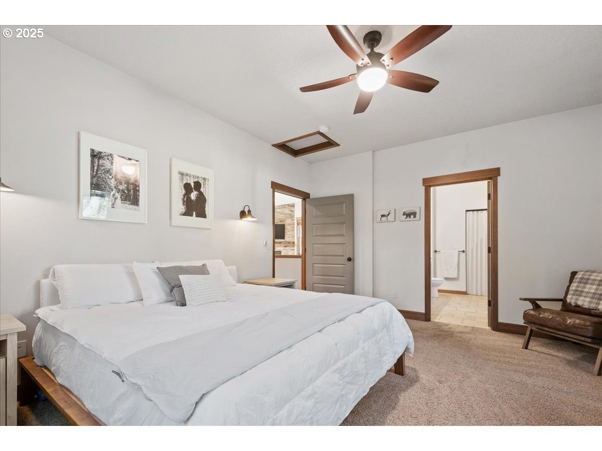 13135 Southeast Winston Road Damascus, OR 97089 - Photo 17 of 48