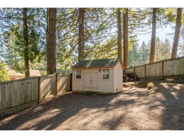 $700,000 | 13135 Southeast Winston Road, Damascus, OR 97089