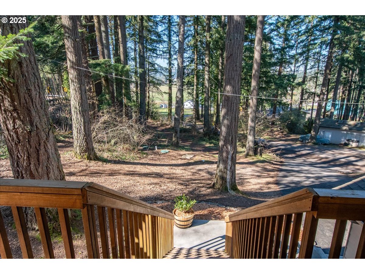 13135 Southeast Winston Road Damascus, OR 97089 - Photo 38 of 48