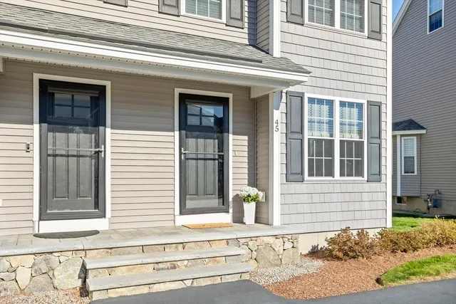 $2,800 | 45 Riley Road, Unit 45, Tyngsborough, MA 01879