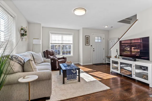 $2,800 | 45 Riley Road, Unit 45, Tyngsborough, MA 01879