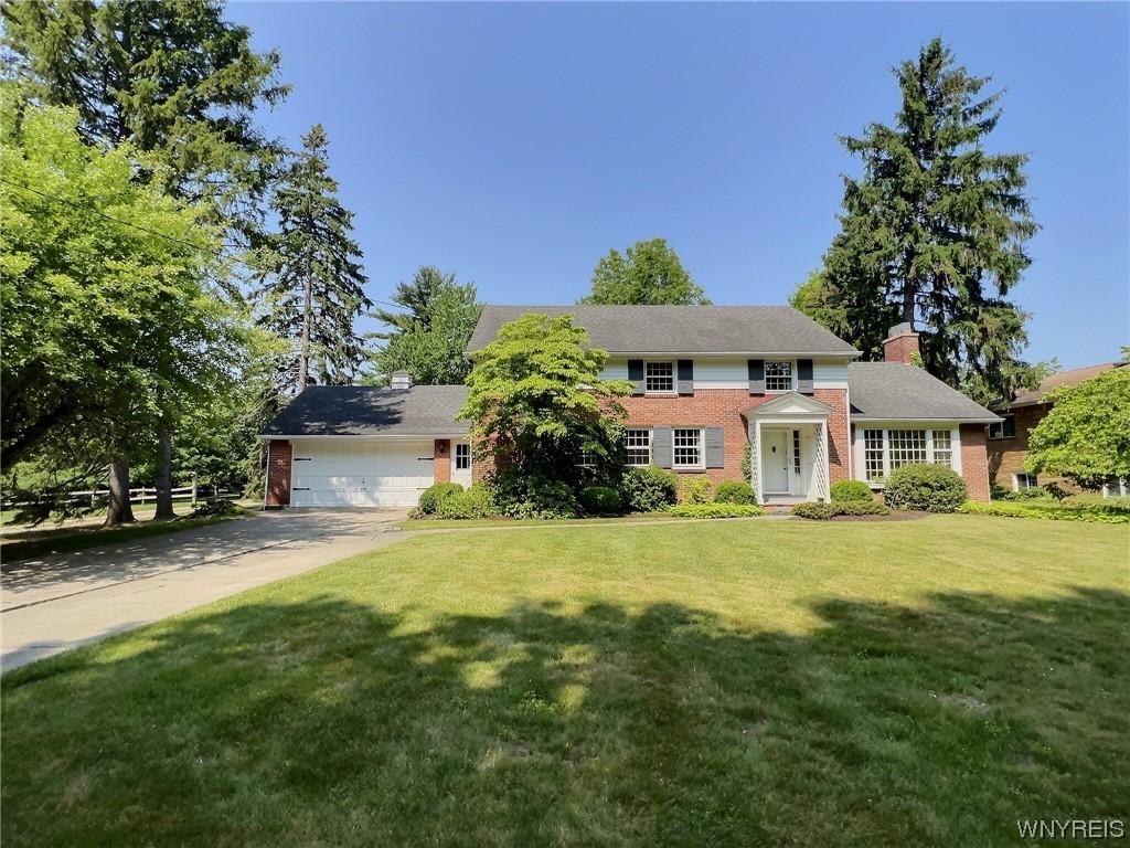 274 Brompton Road Amherst, NY 14221 - Photo 1 of 1 Front Yard