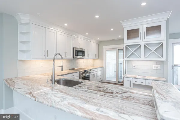 $1,600,000 | 403 14th Street, Unit 13, Ocean City, MD 21842