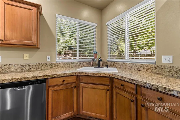 $549,000 | 5491 North Beaham Avenue, Meridian, ID 83646