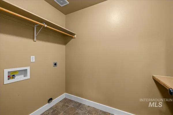 $549,000 | 5491 North Beaham Avenue, Meridian, ID 83646