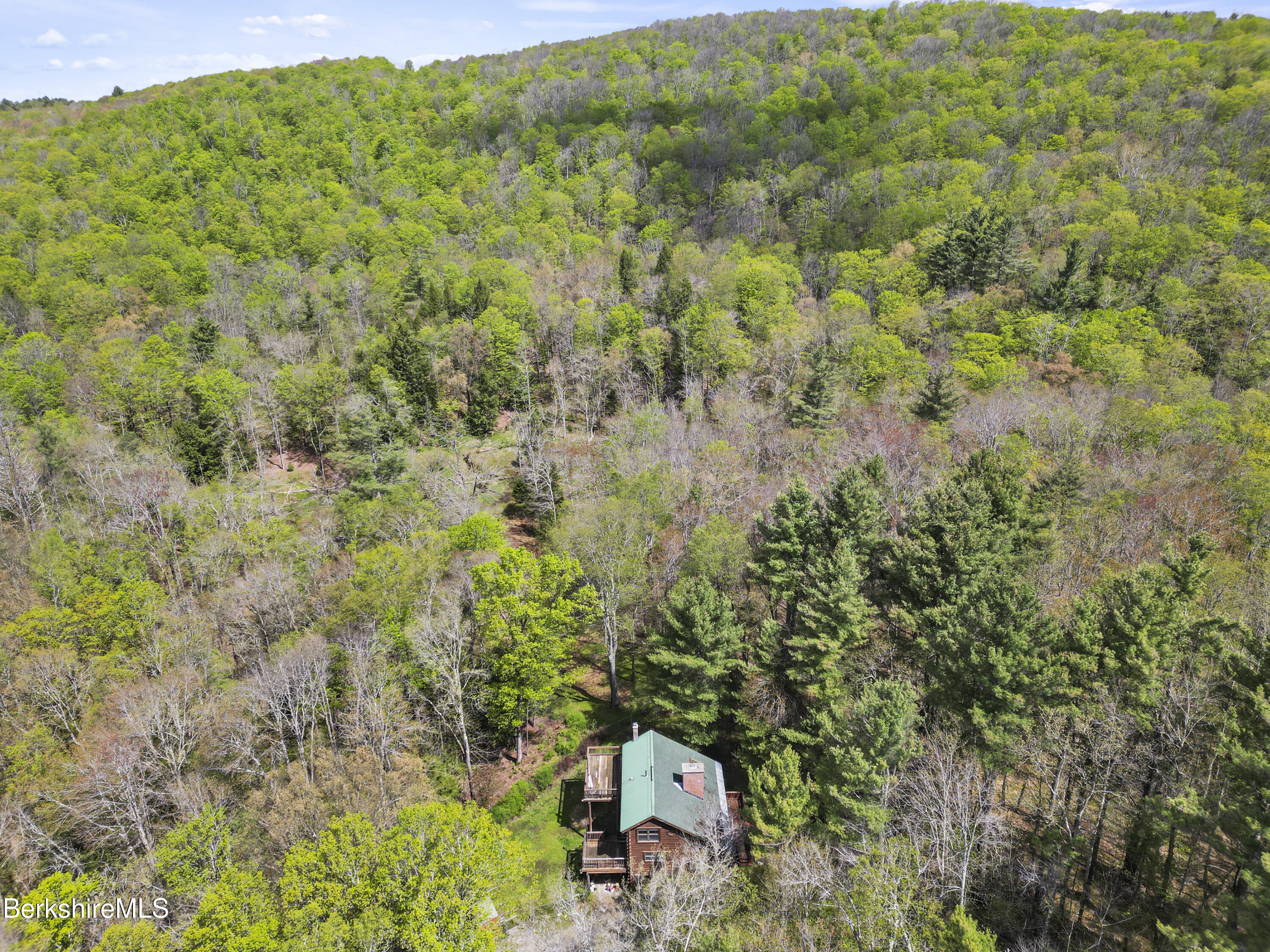 189 Cross Place Road Washington, MA 01223 - Photo 42 of 43 aerial