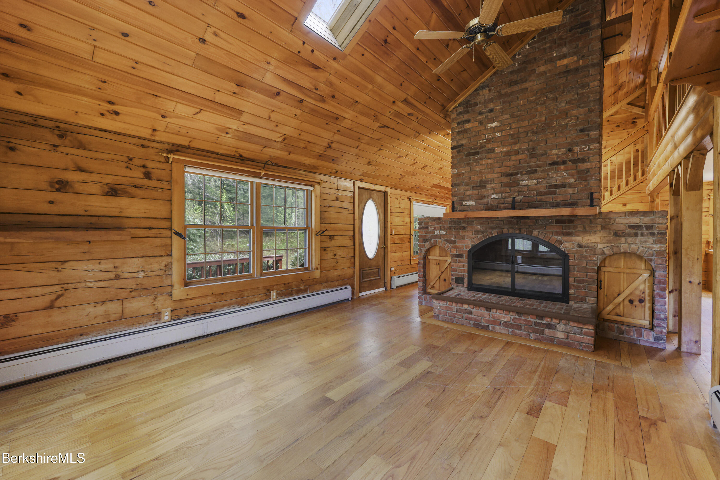 189 Cross Place Road Washington, MA 01223 - Photo 5 of 43 living room