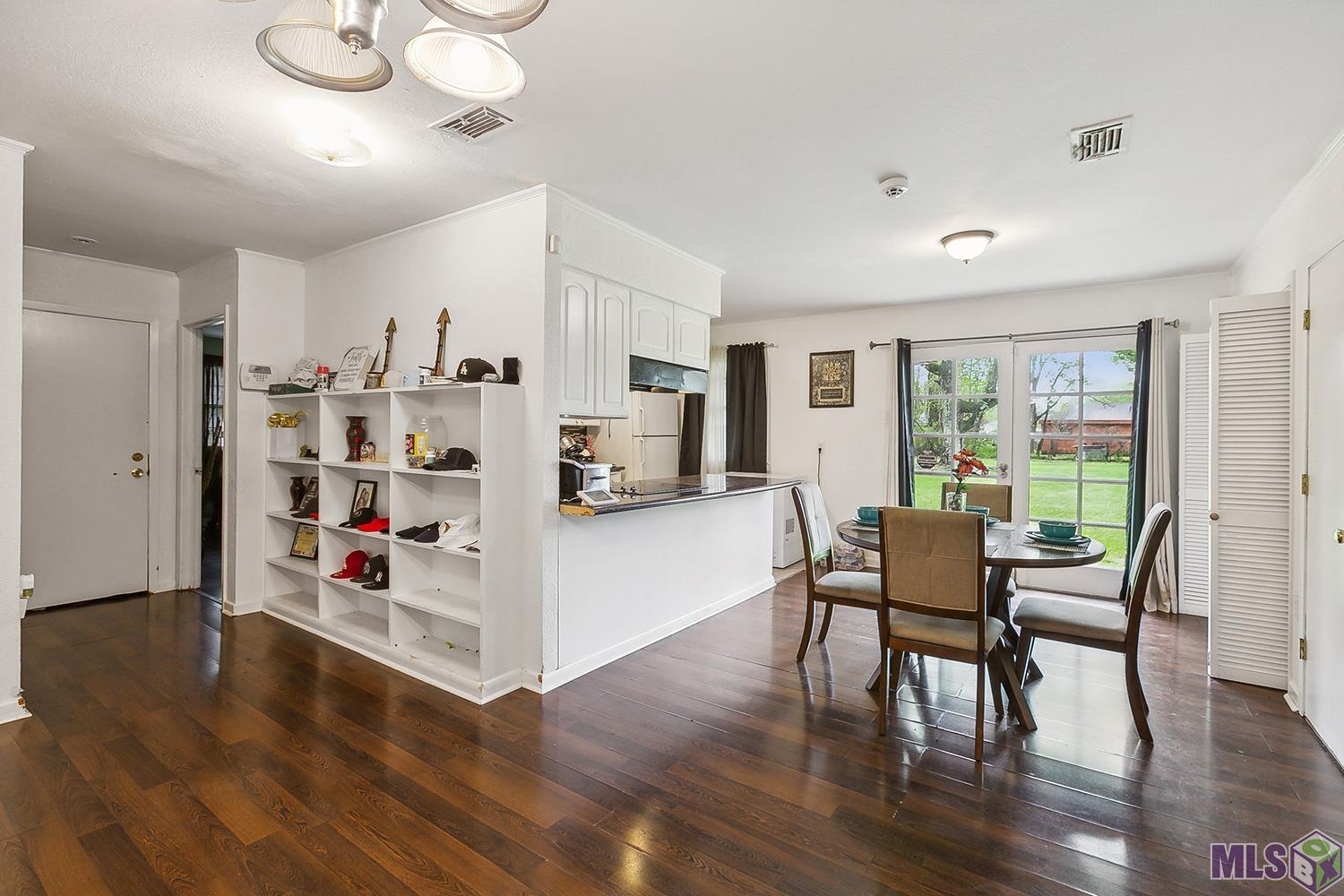 2618 77th Avenue Baton Rouge, LA 70807 - Photo 4 of 11