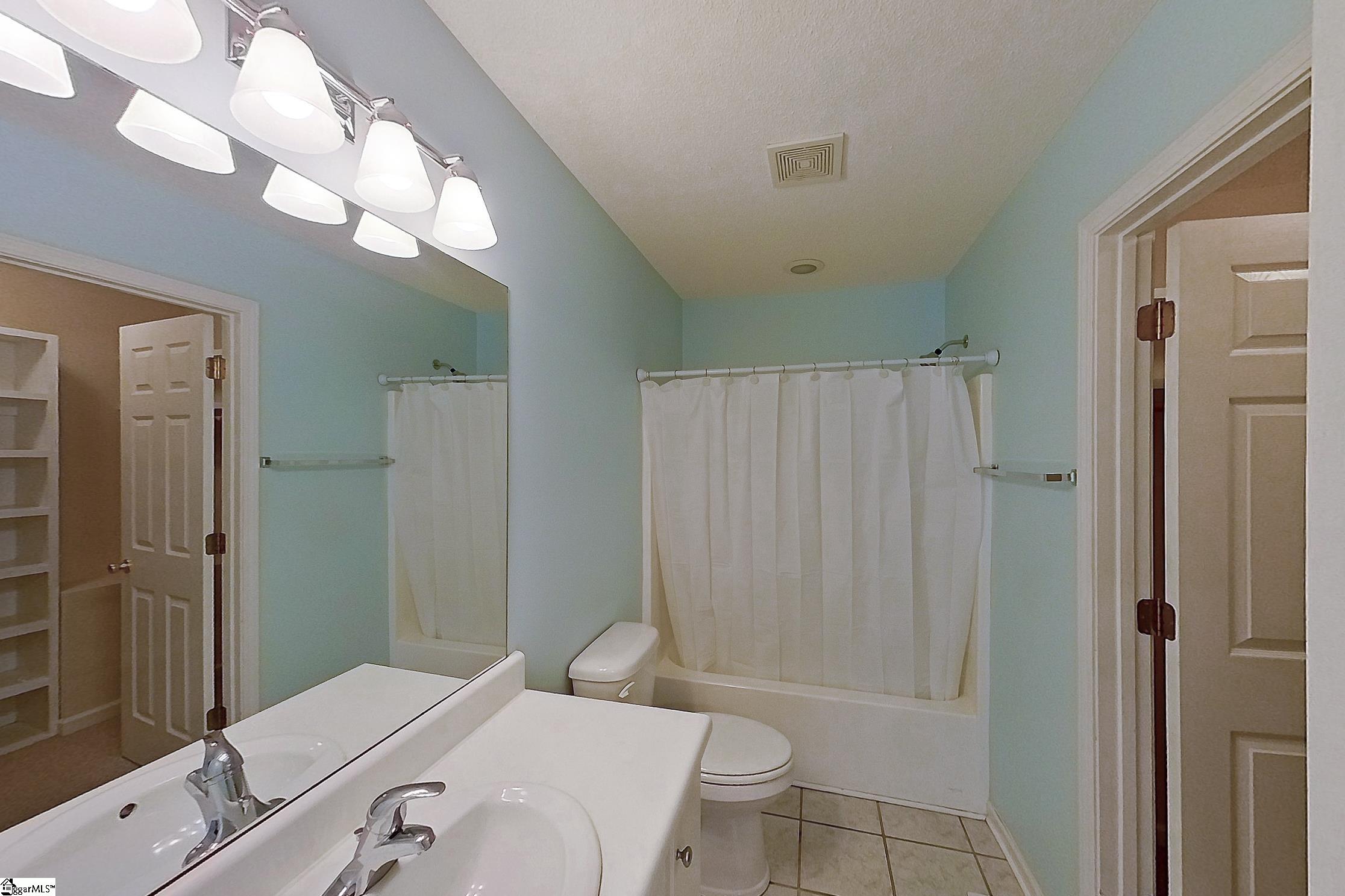 249 Lightwood Farm Road Woodruff, SC 29388 - Photo 16 of 26 Gallery Image 16