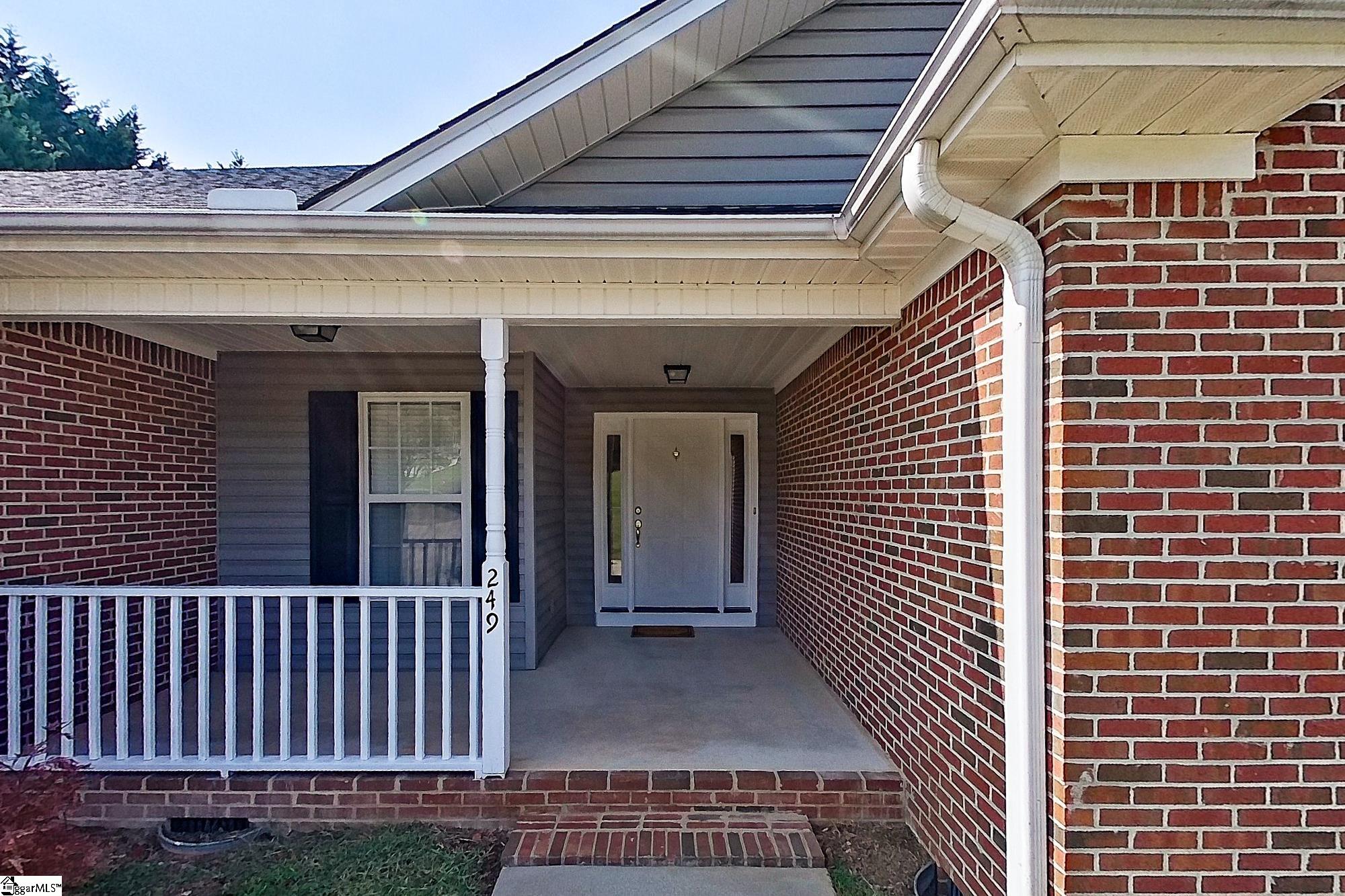 249 Lightwood Farm Road Woodruff, SC 29388 - Photo 5 of 26 Gallery Image 5