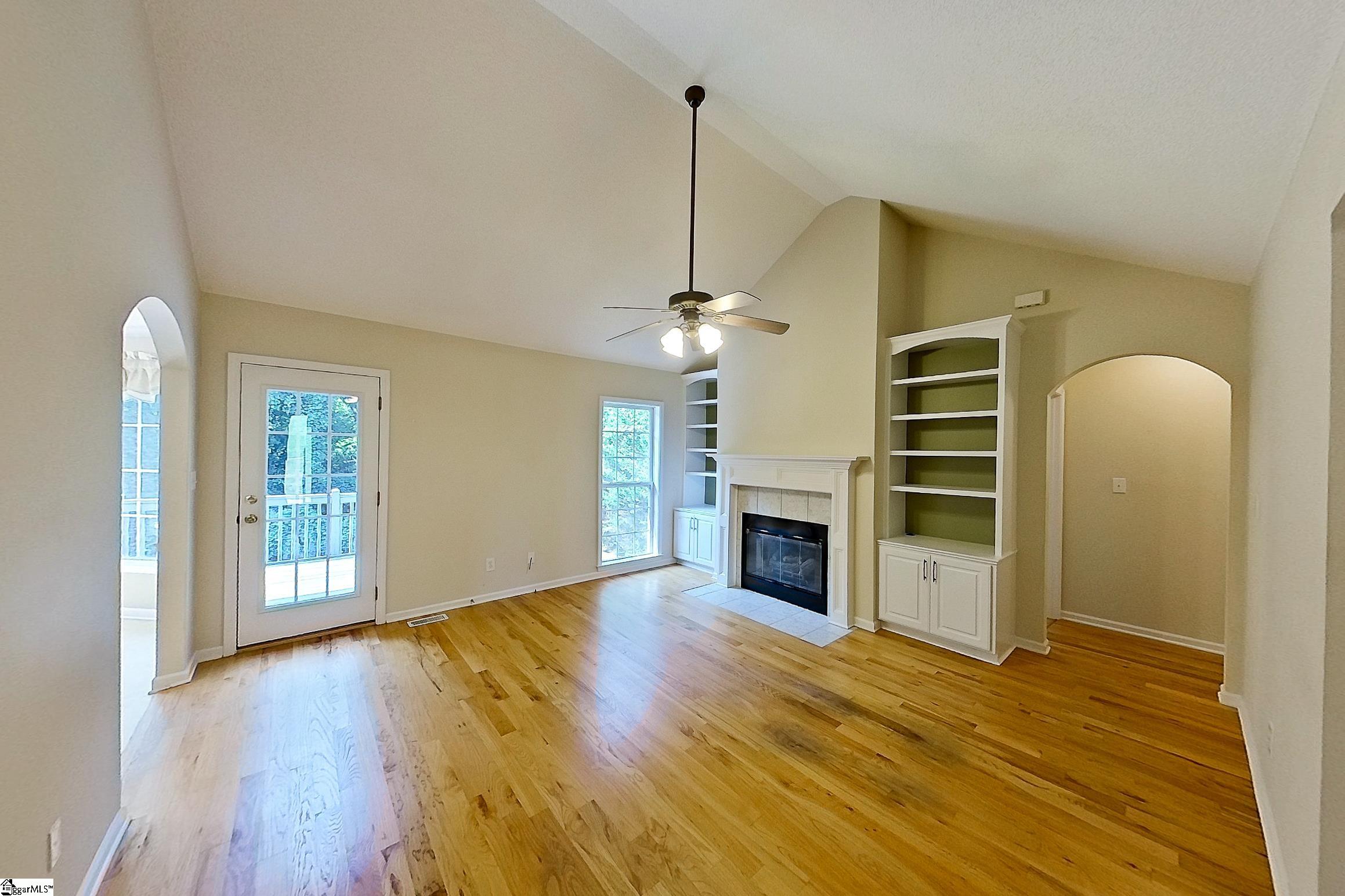 249 Lightwood Farm Road Woodruff, SC 29388 - Photo 6 of 26 Gallery Image 6