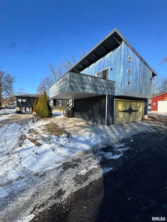 $299,000 | 310 East Leo Street, Eureka, IL 61530