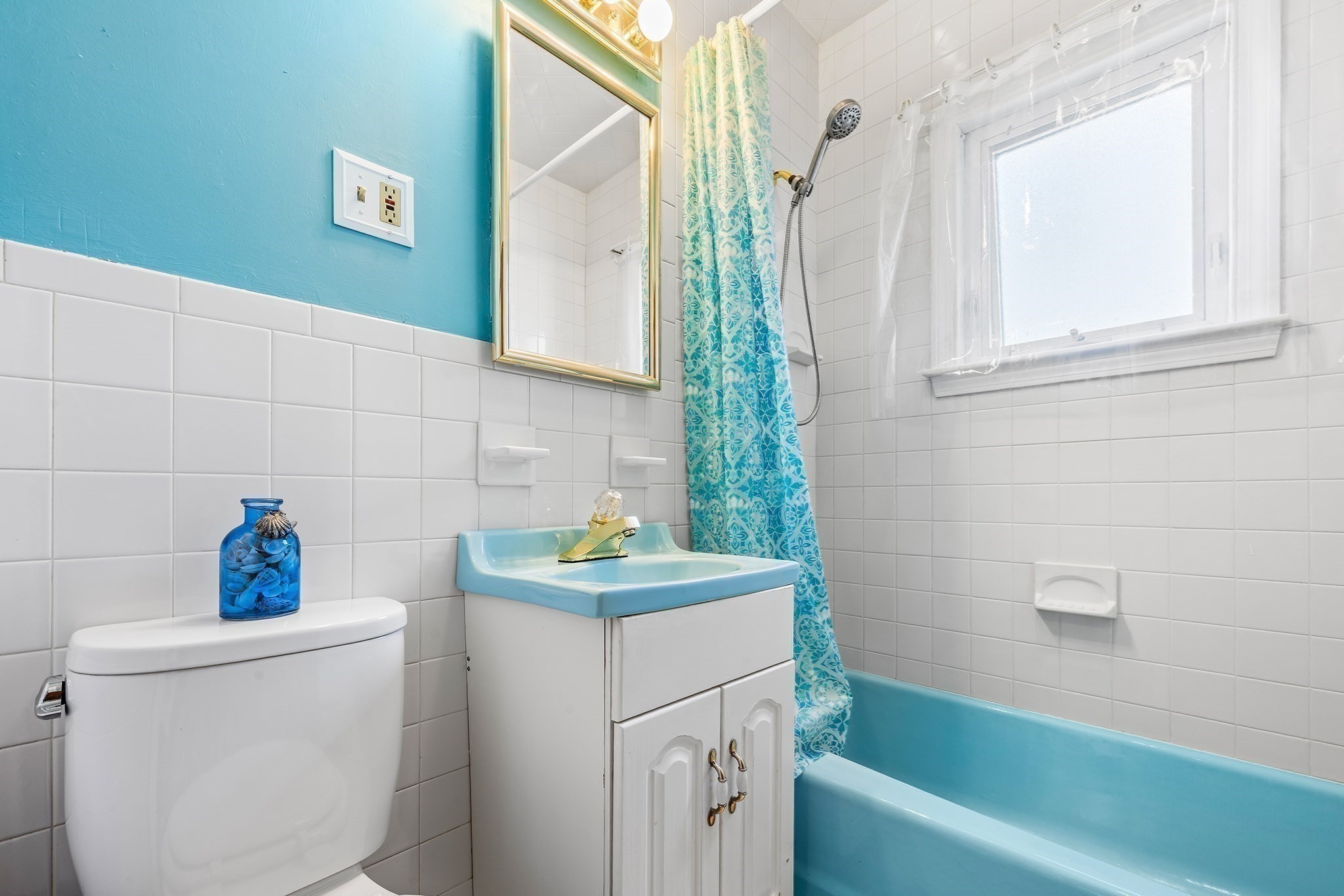 10 Joyce Kilmer Road Boston, MA 02132 - Photo 10 of 36 Gallery Image 10