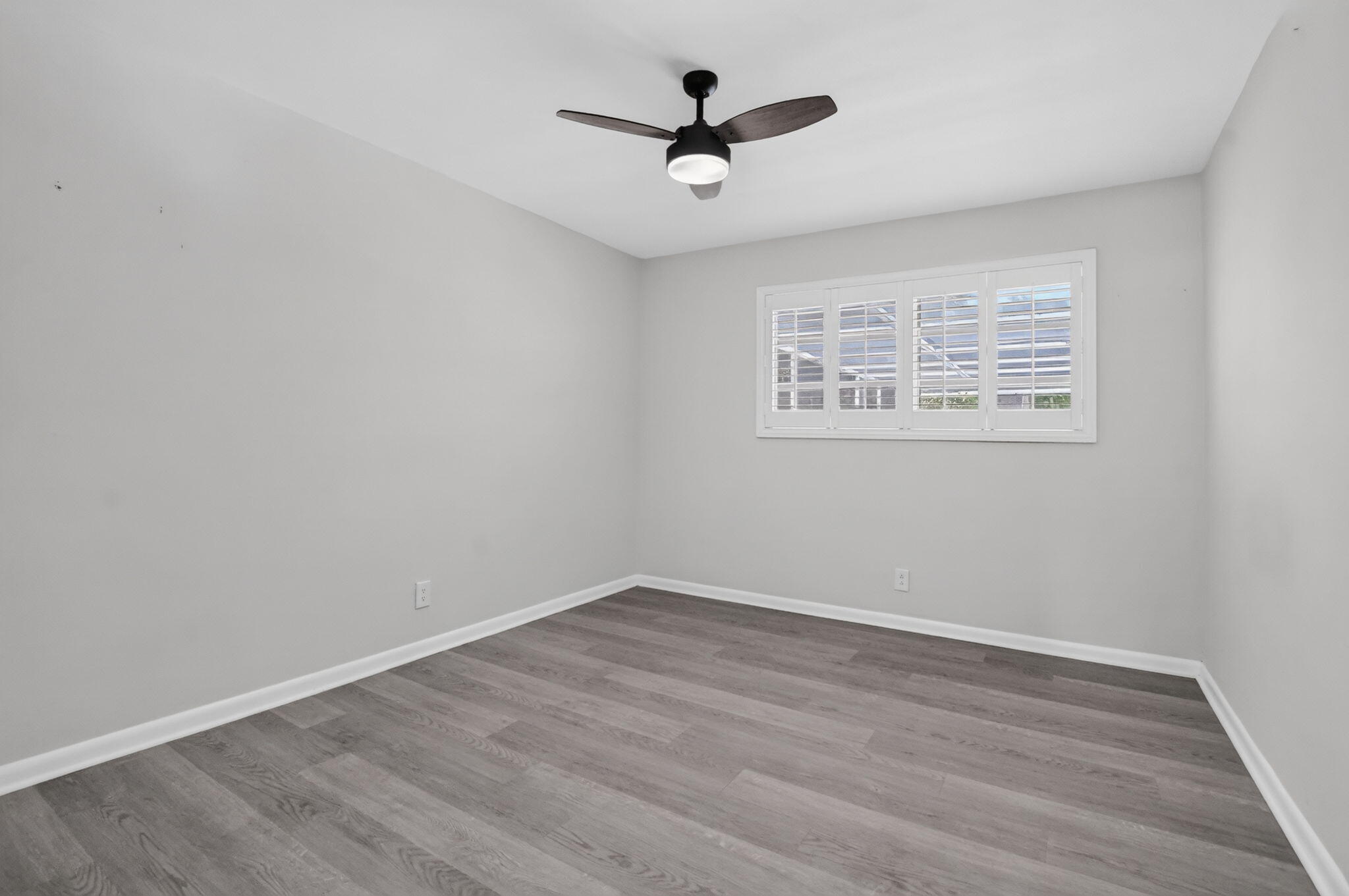 410 Spanish River Boulevard Boca Raton, FL 33431 - Photo 28 of 37 37-web-or-mls-DSC_8296