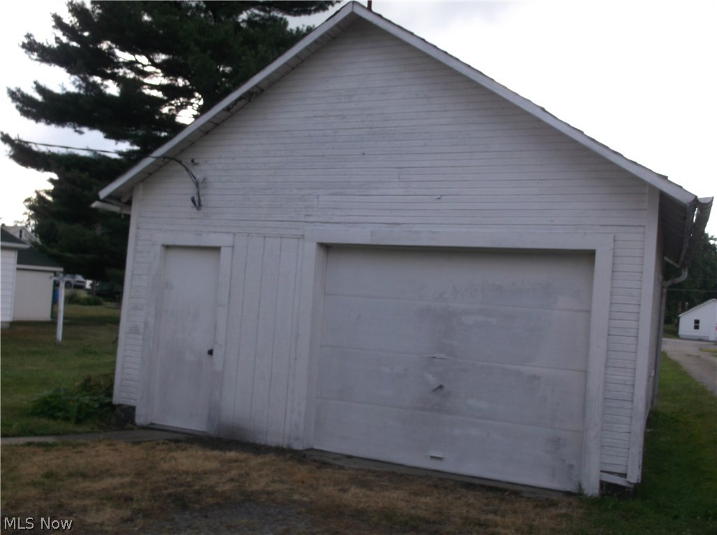 2426 Columbiana Road New Springfield, OH 44443 - Photo 16 of 16