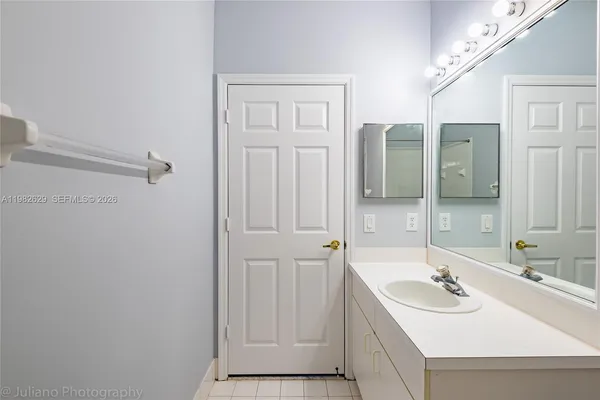 $3,400 | 16061 Emerald Cove Road, Unit 16061, Weston, FL 33331