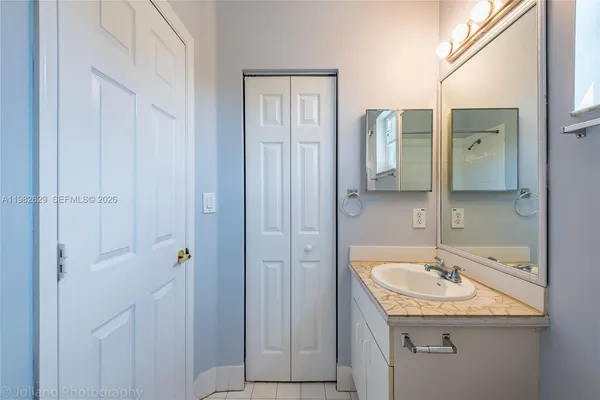 $3,400 | 16061 Emerald Cove Road, Unit 16061, Weston, FL 33331