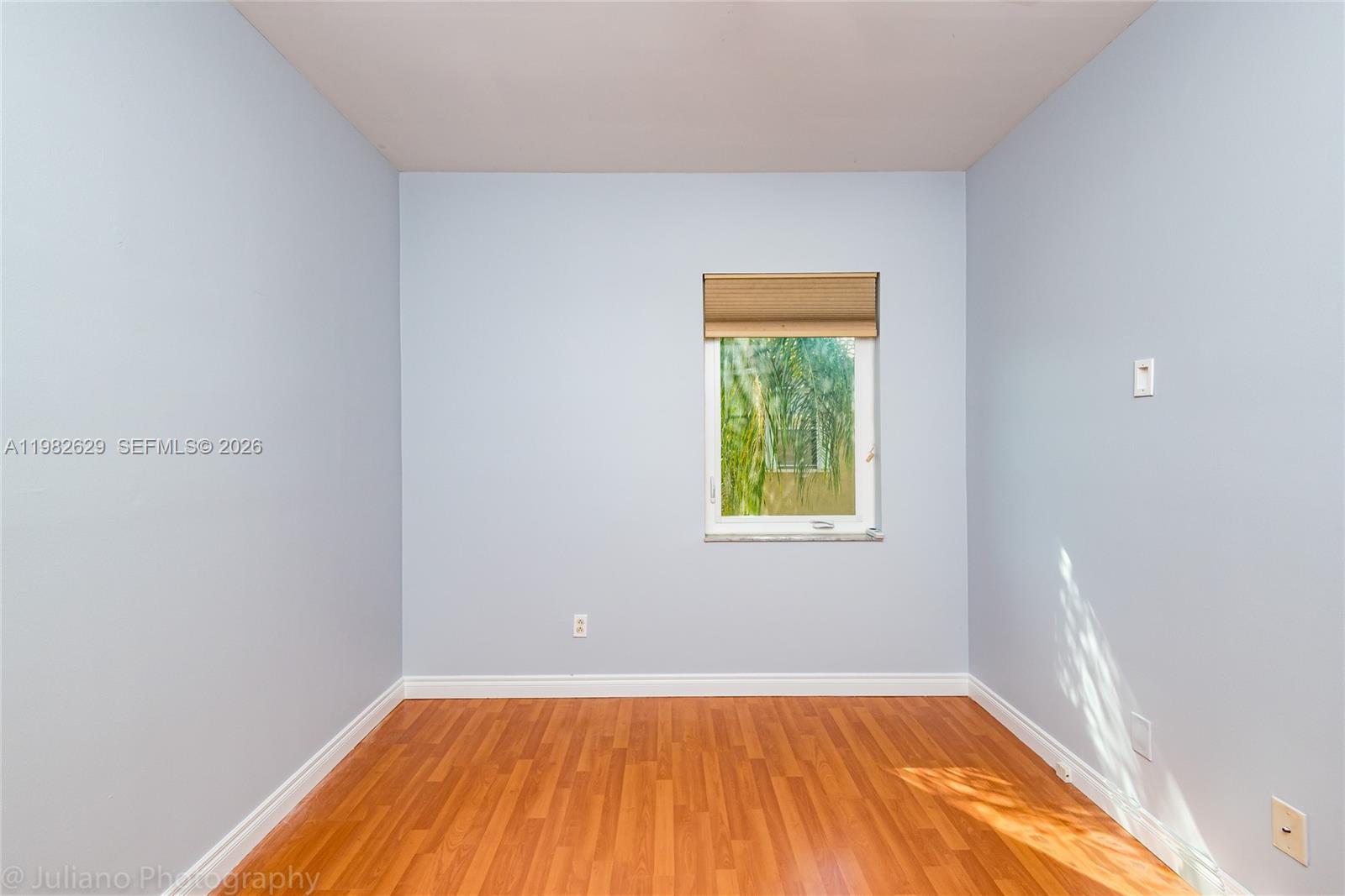 16061 Emerald Cove Road, Unit 16061 Weston, FL 33331 - Photo 28 of 37